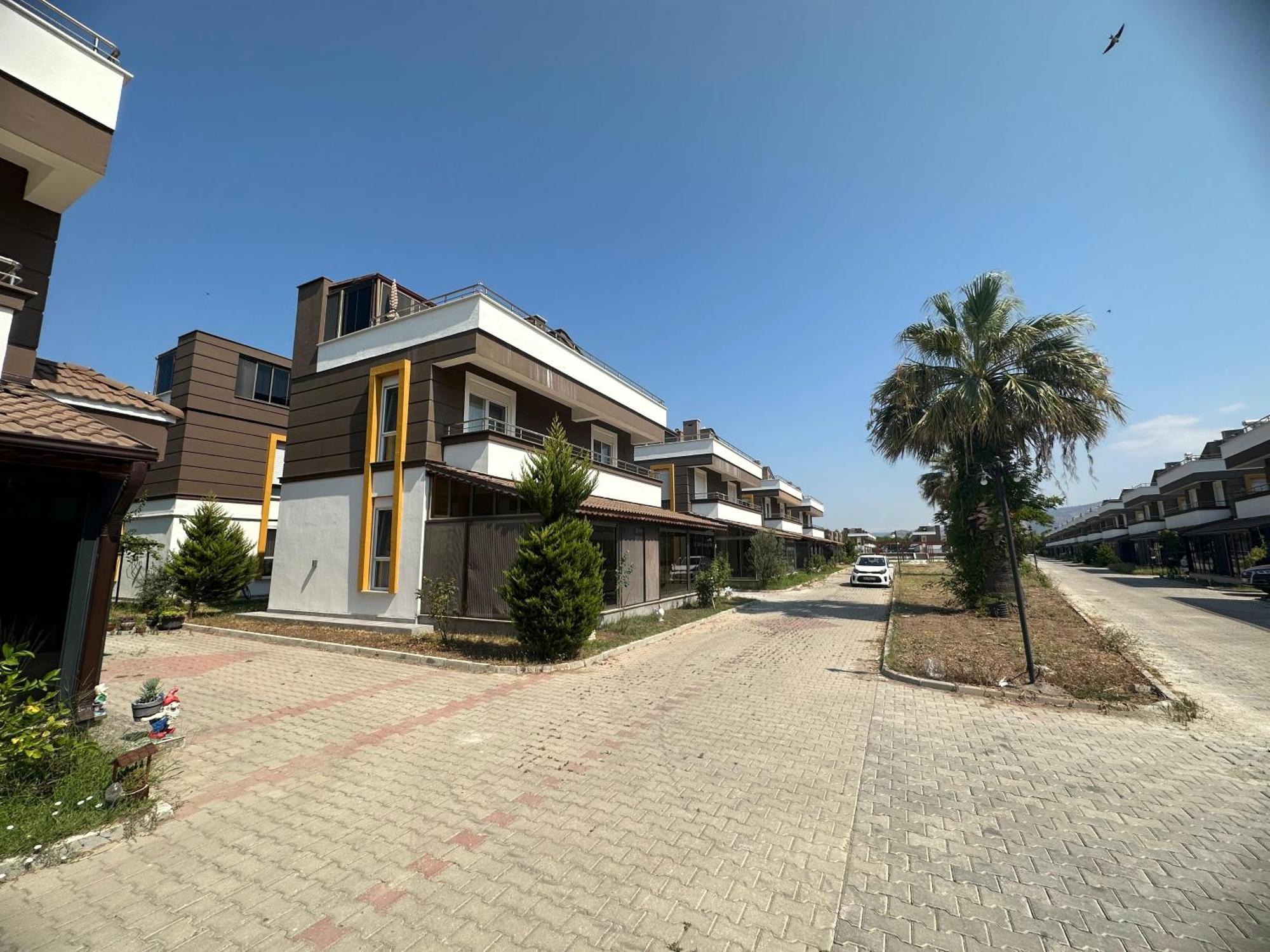 Villa Detached In A Seafront Boutique Complex In Dikili